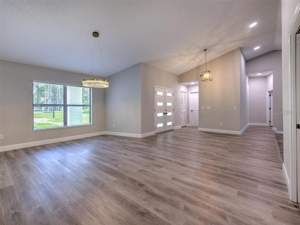 3105 Mossvale Lane Tampa FL 33618 TB8441715 image11