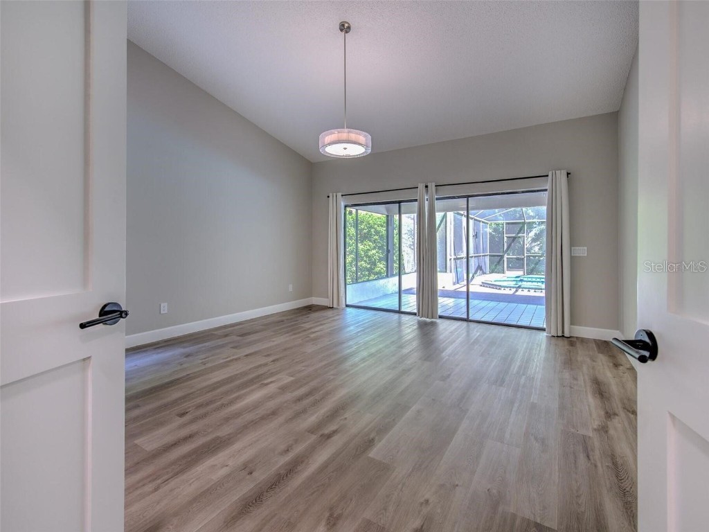 3105 Mossvale Lane Tampa FL 33618 TB8441715 image18