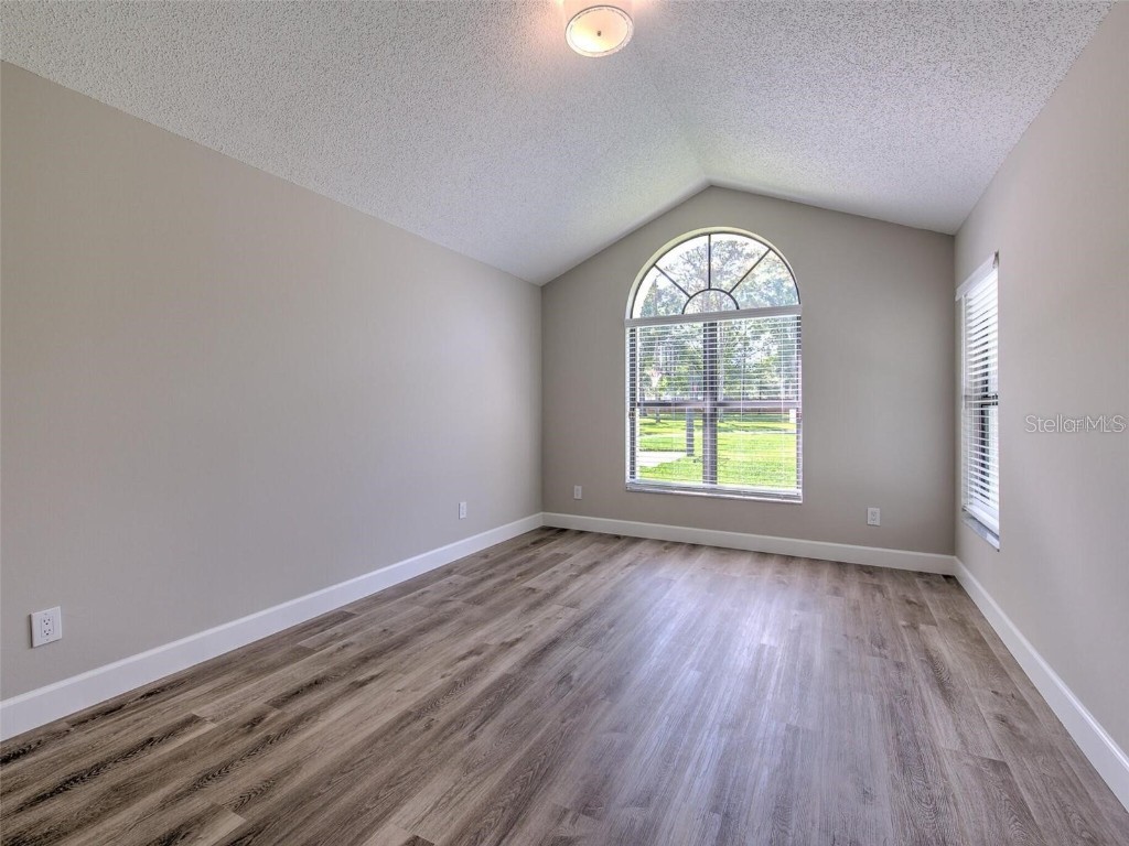 3105 Mossvale Lane Tampa FL 33618 TB8441715 image20