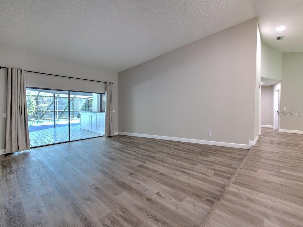 3105 Mossvale Lane Tampa FL 33618 TB8441715 image6