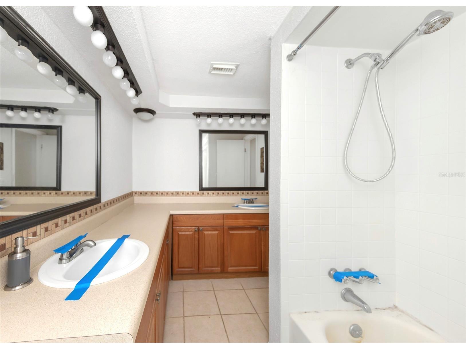 3105 Pinon Drive Holiday FL 34691 TB8477196 image13