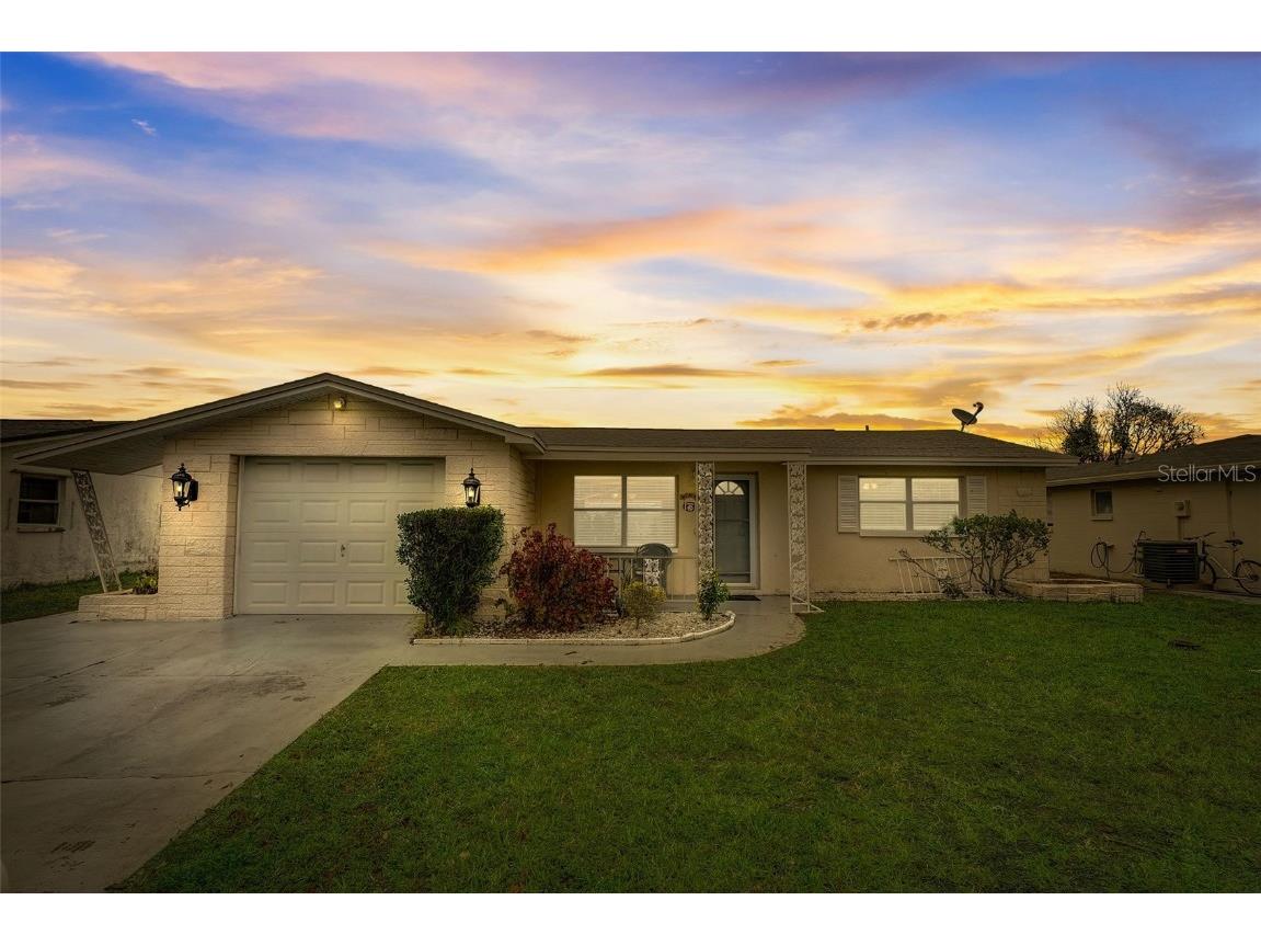 3105 Roxbury Drive Holiday FL 34691 U8225091 image1