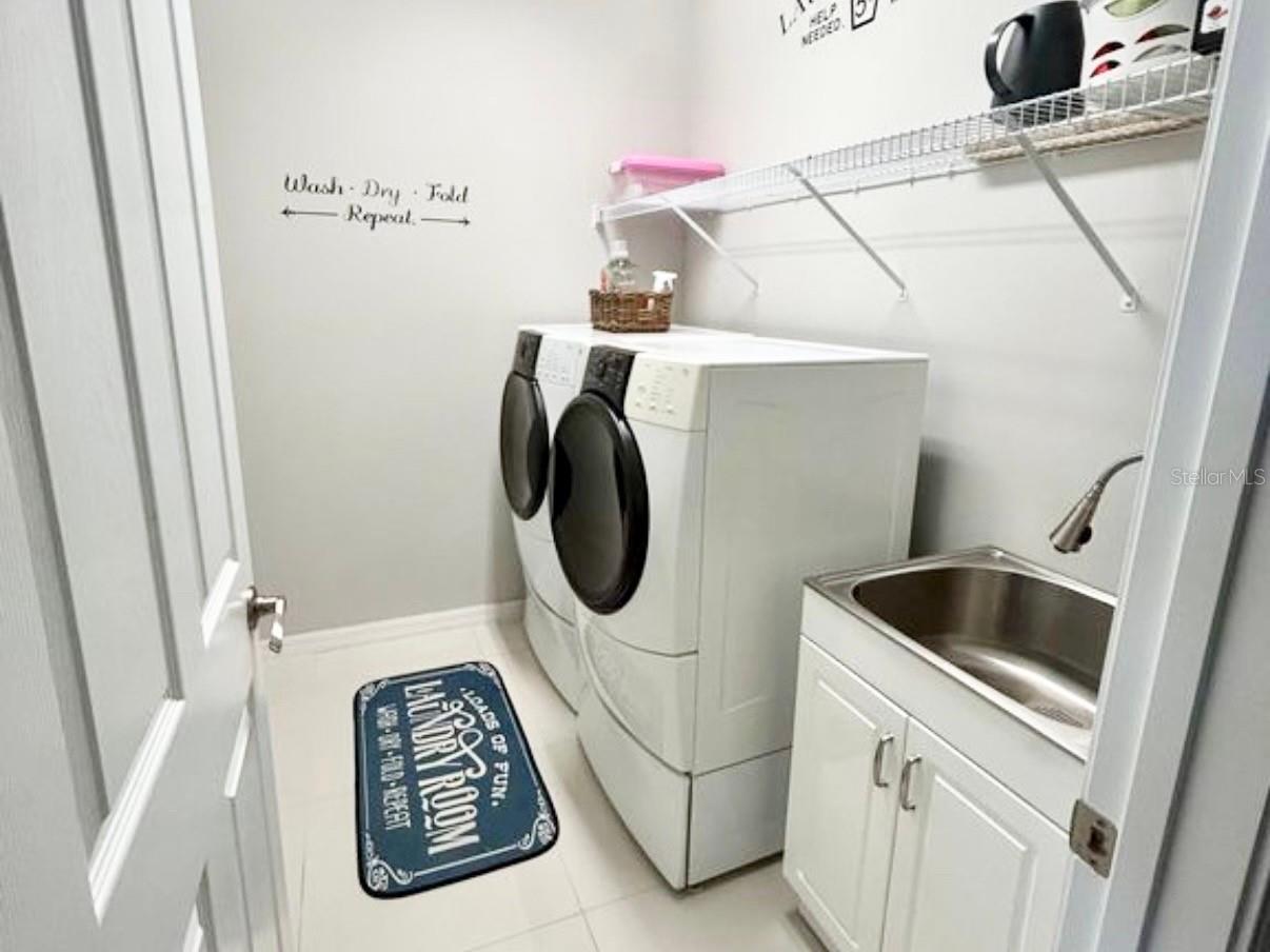 3105 Trustee Avenue Sarasota FL 34243 A4677124 image17