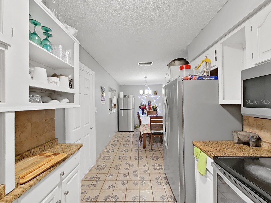 3105 W Ivy Street Tampa FL 33607 TB8429235 image11