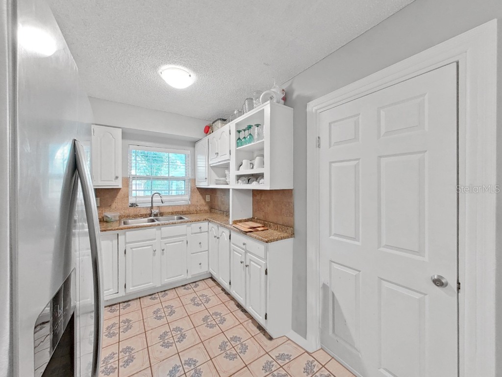 3105 W Ivy Street Tampa FL 33607 TB8429235 image14