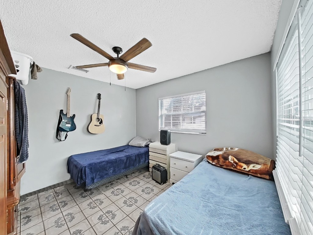 3105 W Ivy Street Tampa FL 33607 TB8429235 image18