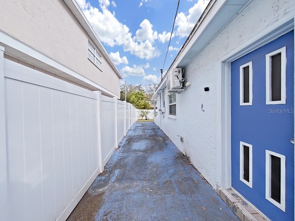 3105 W Ivy Street Tampa FL 33607 TB8429235 image45