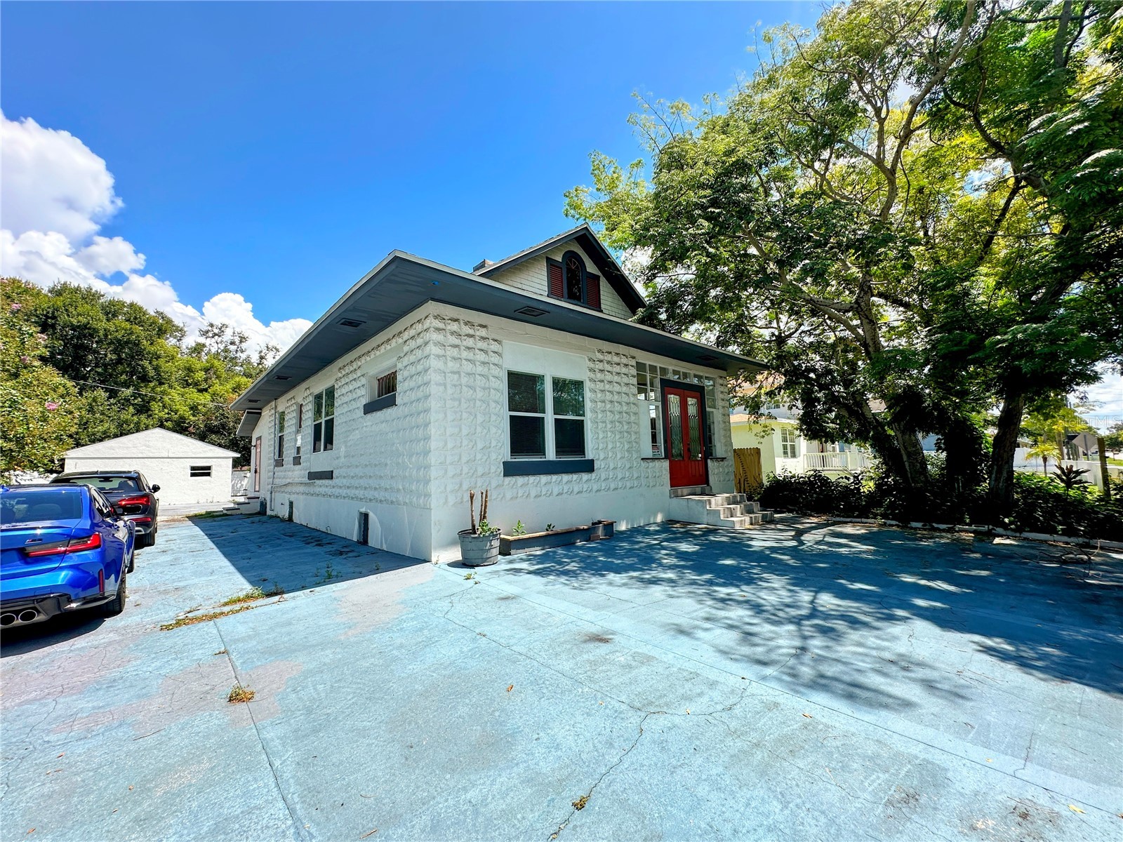 3105 W Spruce Street Tampa FL 33607 A4667722 image2
