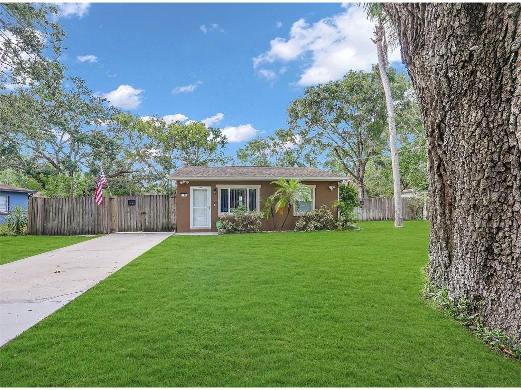 3106 E Diana Street Tampa FL 33610 TB8396876 image1