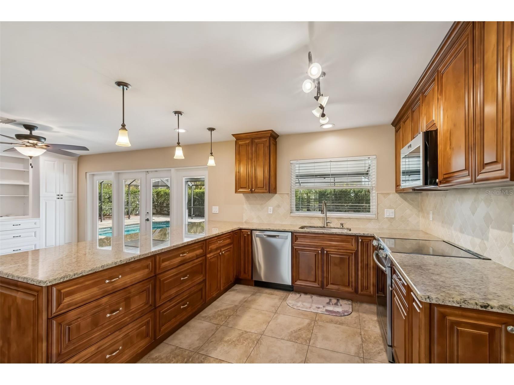3106 Lake Ellen Drive Tampa FL 33618 TB8477326 image10
