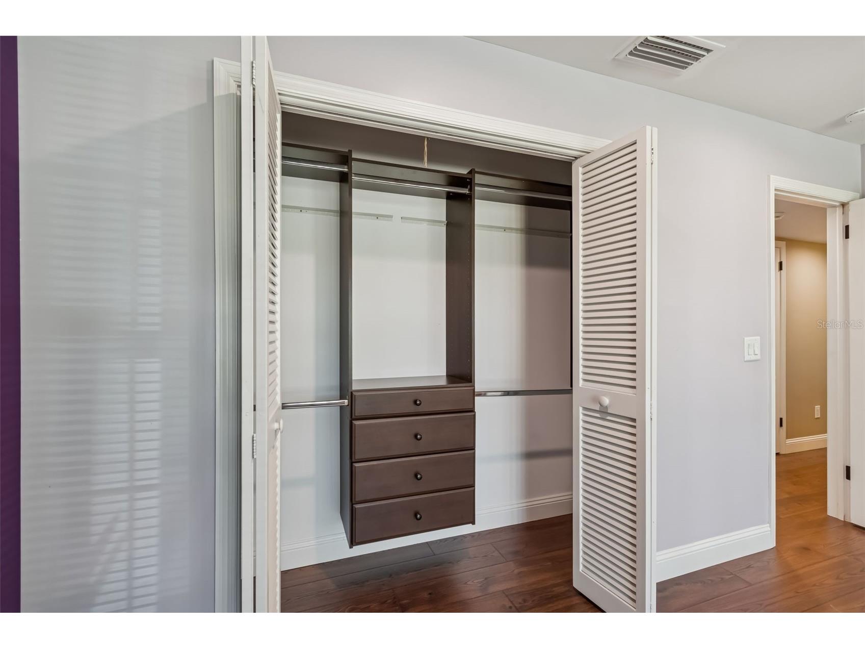 3106 Lake Ellen Drive Tampa FL 33618 TB8477326 image15