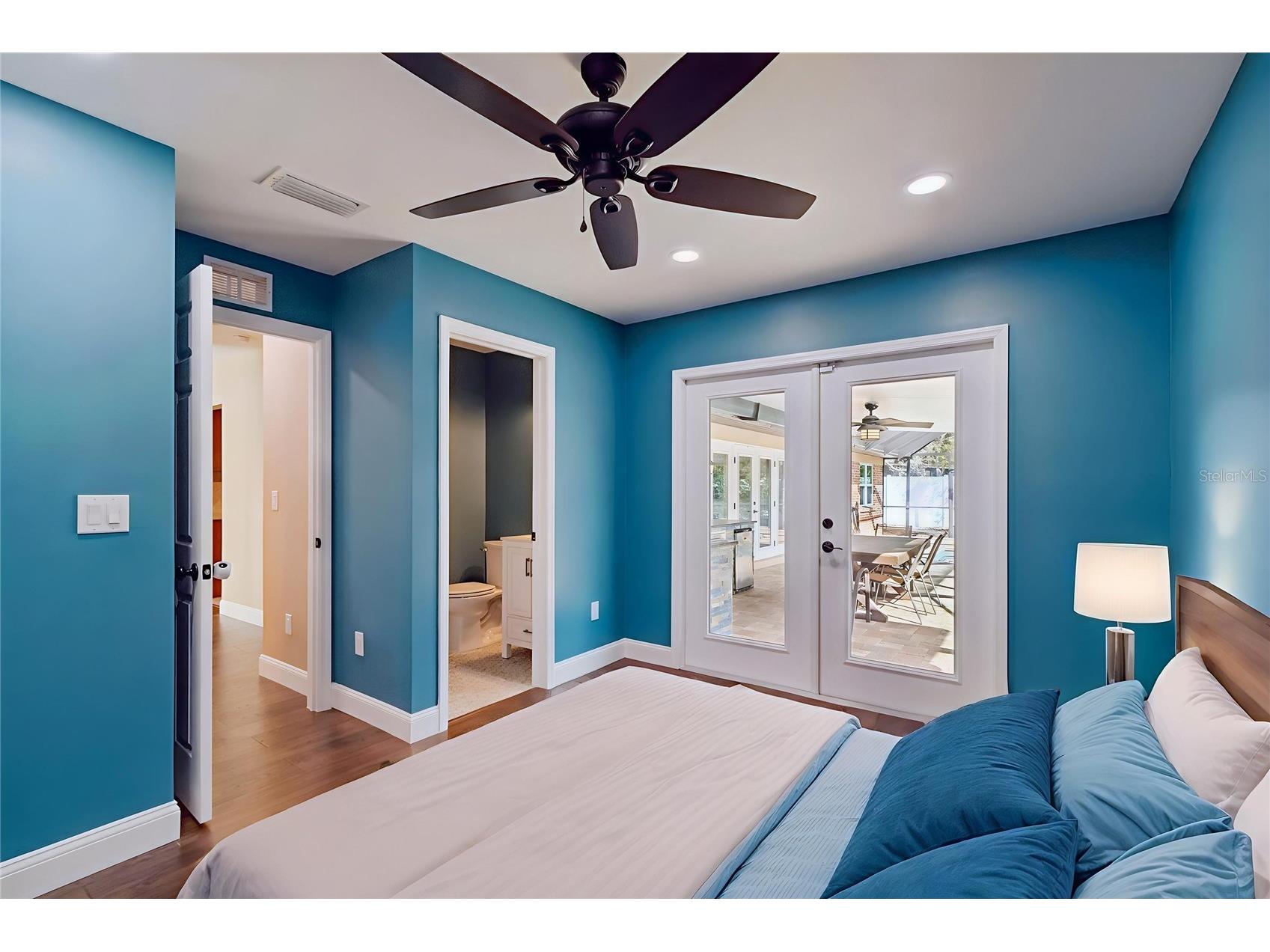 3106 Lake Ellen Drive Tampa FL 33618 TB8477326 image22