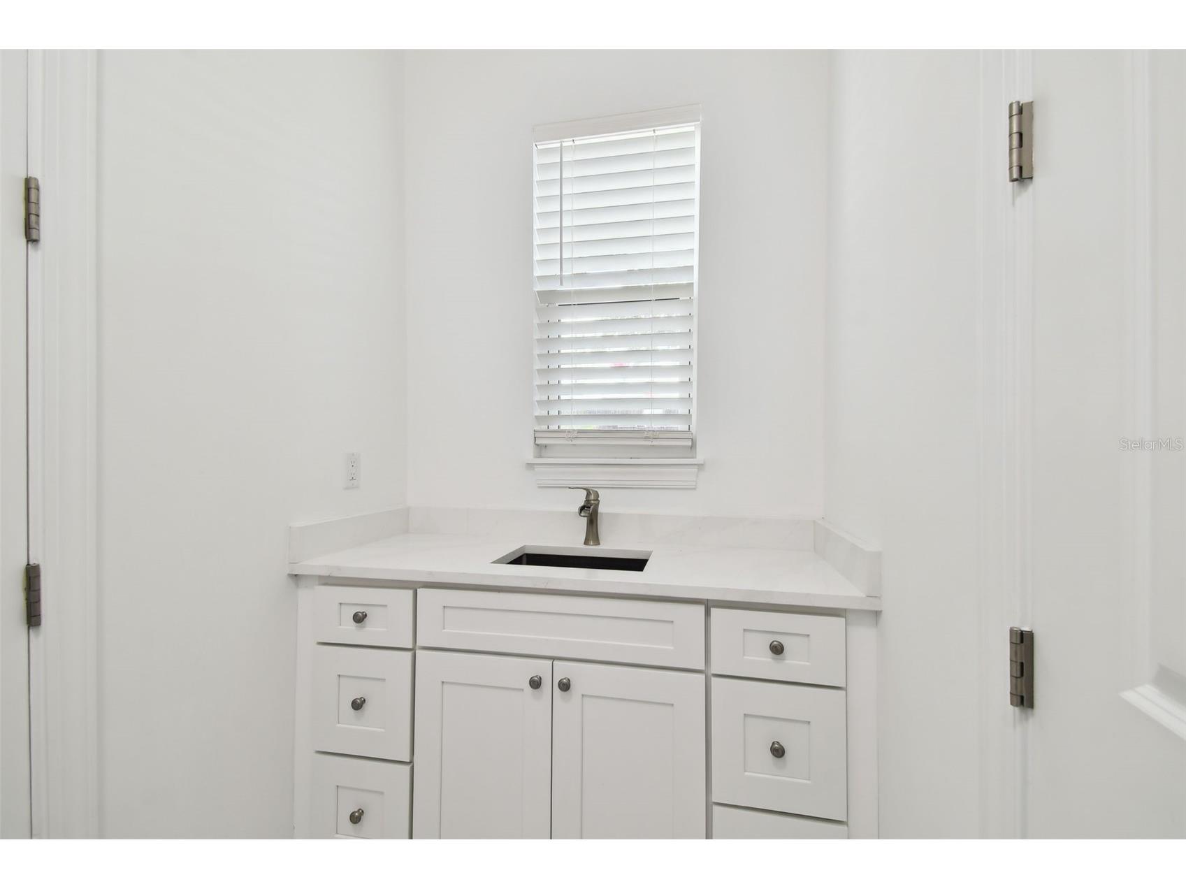 3106 W Cherokee Avenue Tampa FL 33611 TB8490502 image28