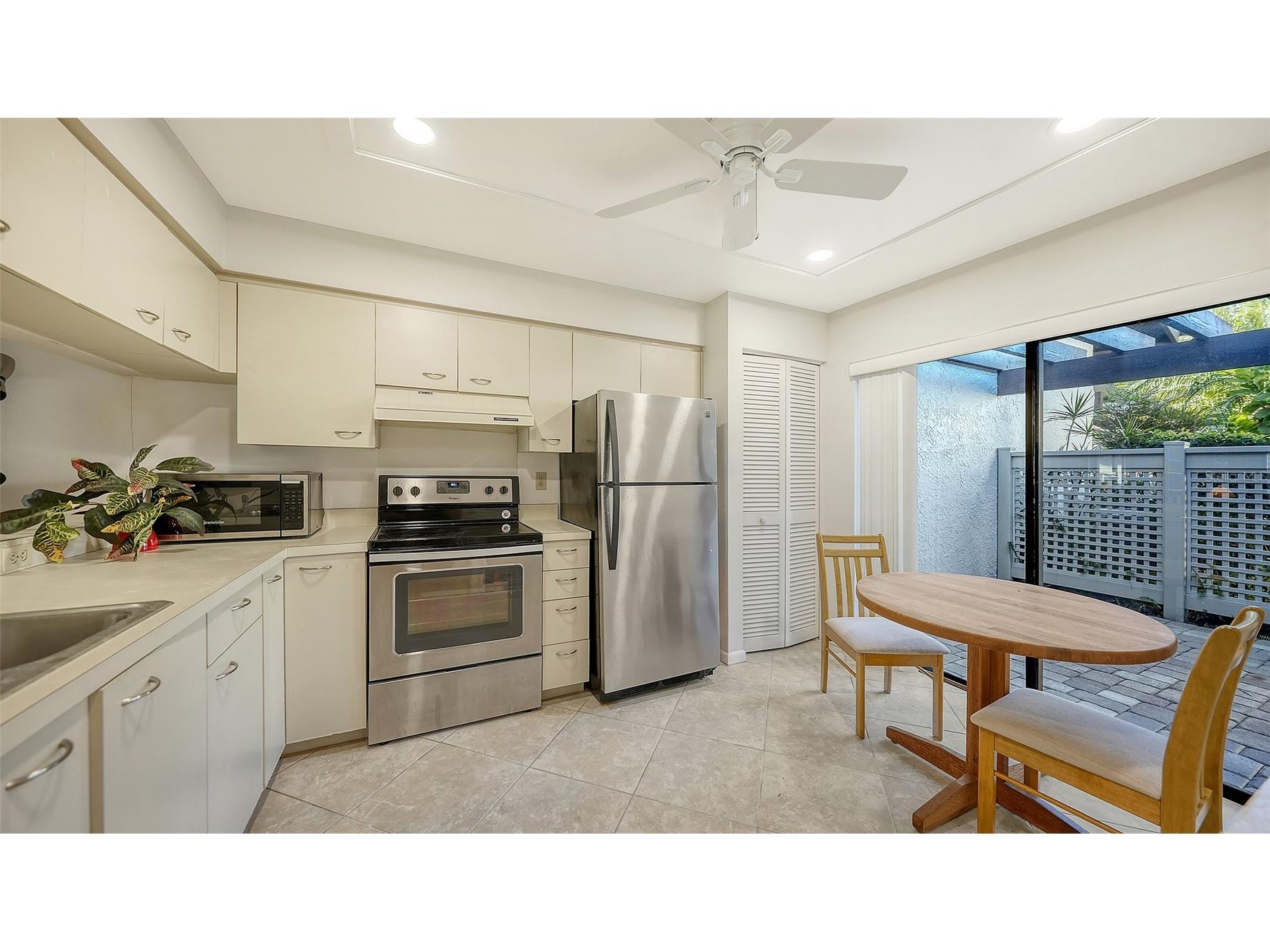 3106 Windrush Bourne #2 Sarasota FL 34235 A4683372 image23