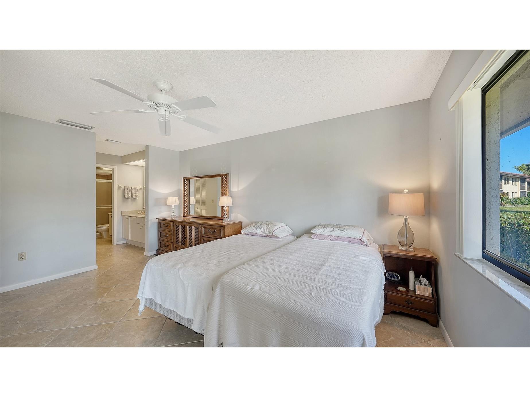 3106 Windrush Bourne #2 Sarasota FL 34235 A4683372 image28