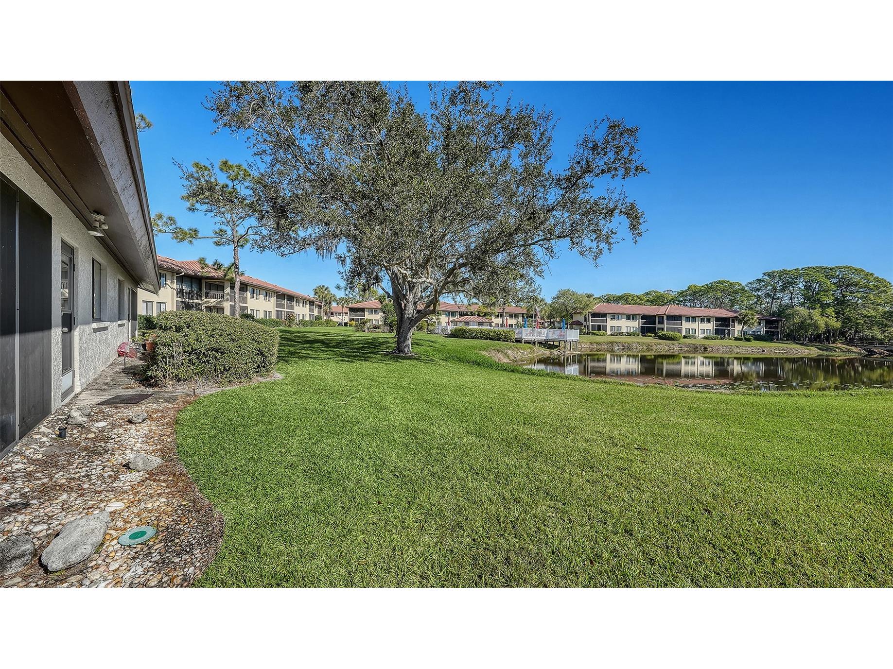 3106 Windrush Bourne #2 Sarasota FL 34235 A4683372 image40
