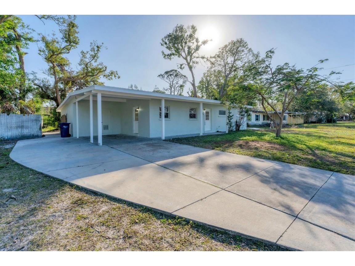 3107 34th Avenue Drive W Bradenton FL 34205 A4638752 image1