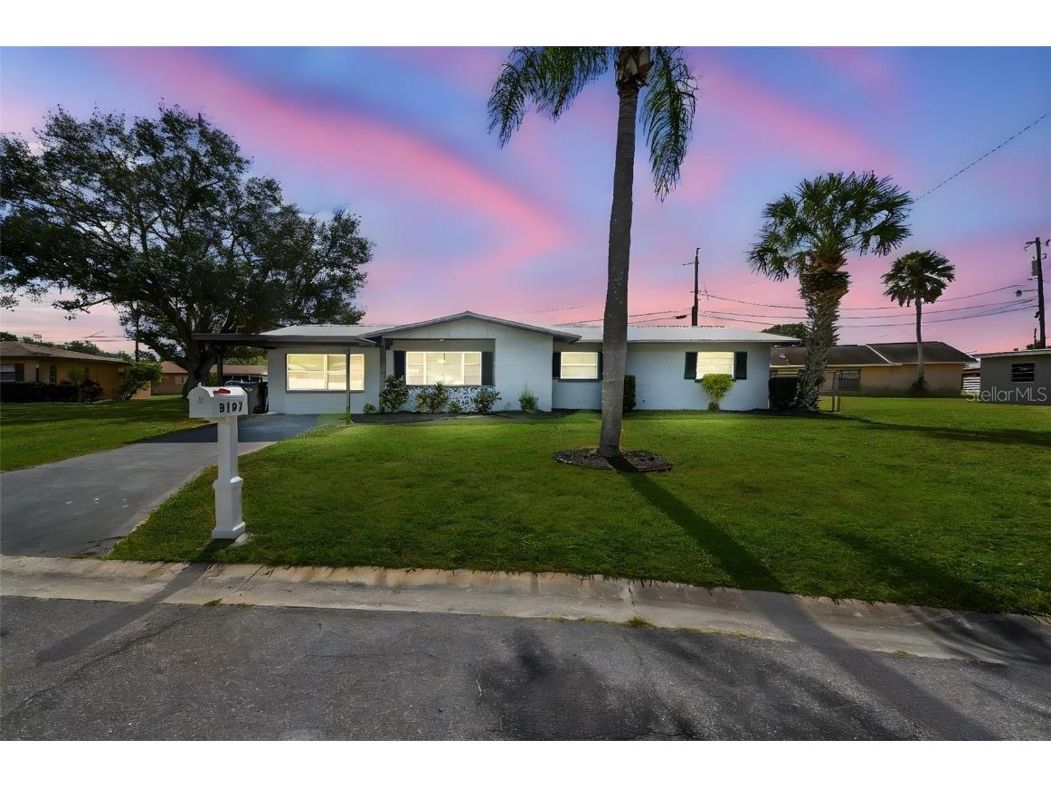 3107 9th Avenue Drive E Palmetto FL 34221 A4668819 image1