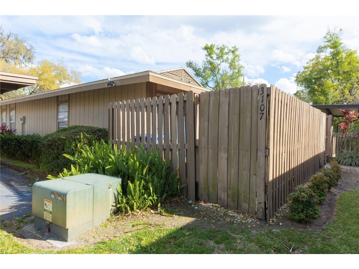 3107 Creekdale Court Brandon FL 33511 U8233951 image1