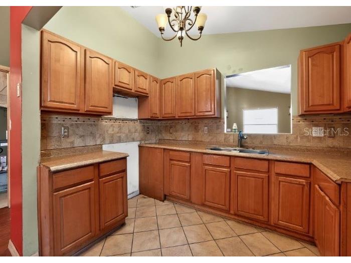 3107 E Osborne Avenue Tampa FL 33610 O6355353 image12