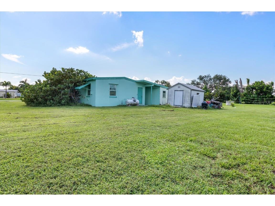 3107 Easy Street Port Charlotte FL 33952 C7496256 image3