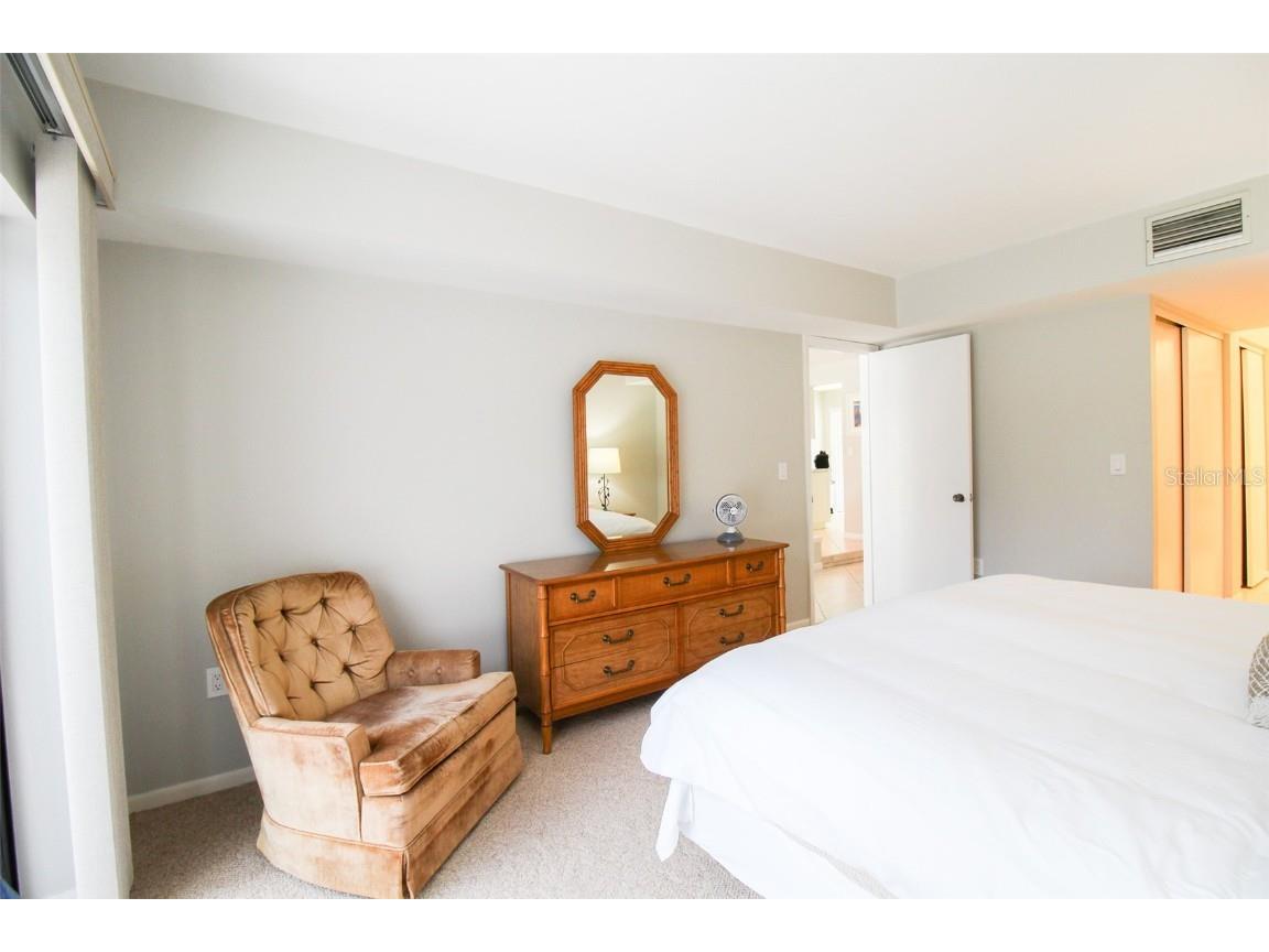 3107 Heatherwood Lane Sarasota FL 34235 A4541564 image30