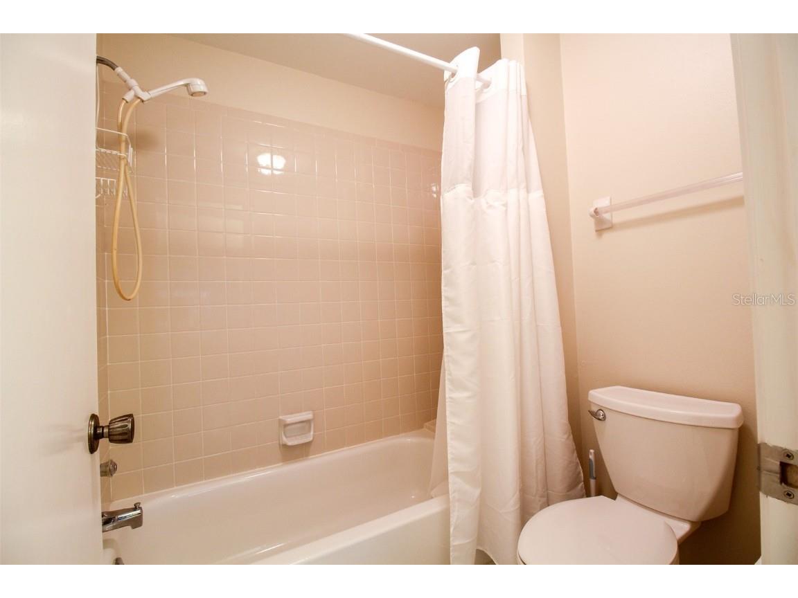 3107 Heatherwood Lane Sarasota FL 34235 A4541564 image34