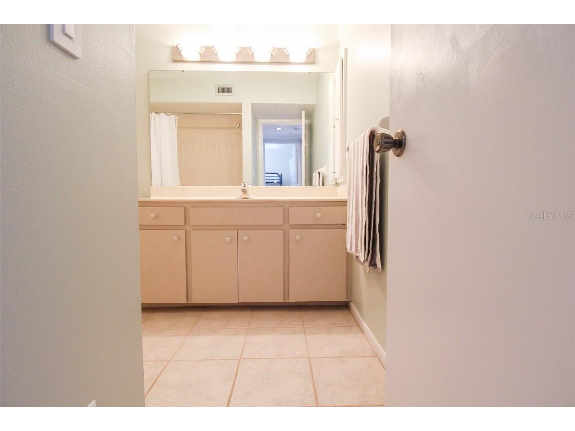 3107 Heatherwood Lane Sarasota FL 34235 A4541564 image44