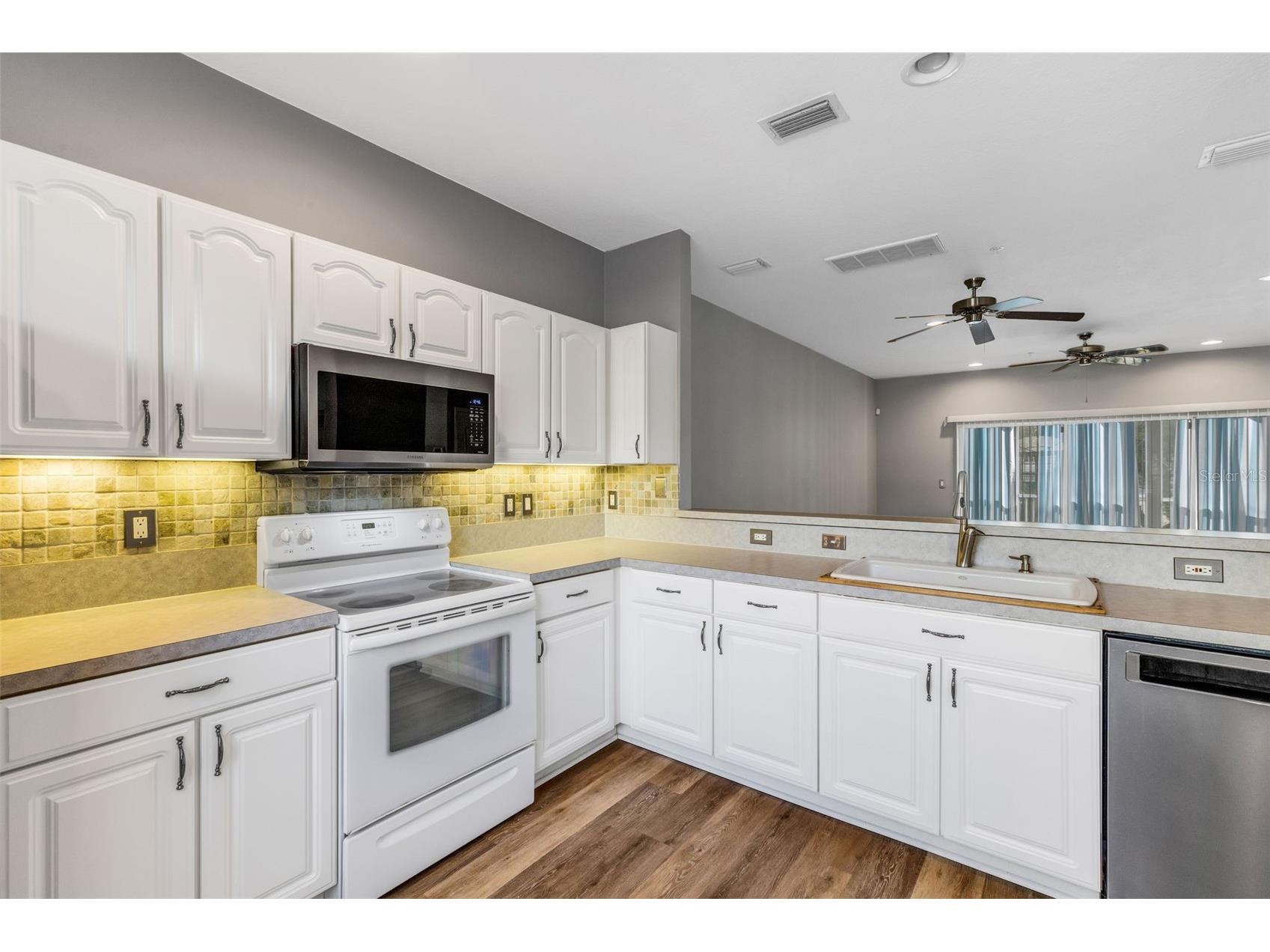 3107 Oyster Bayou Way Clearwater FL 33759 TB8482751 image9