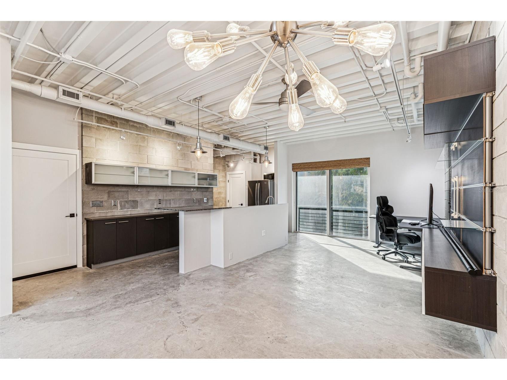 3107 W De Leon Street #5 Tampa FL 33609 TB8467075 image3