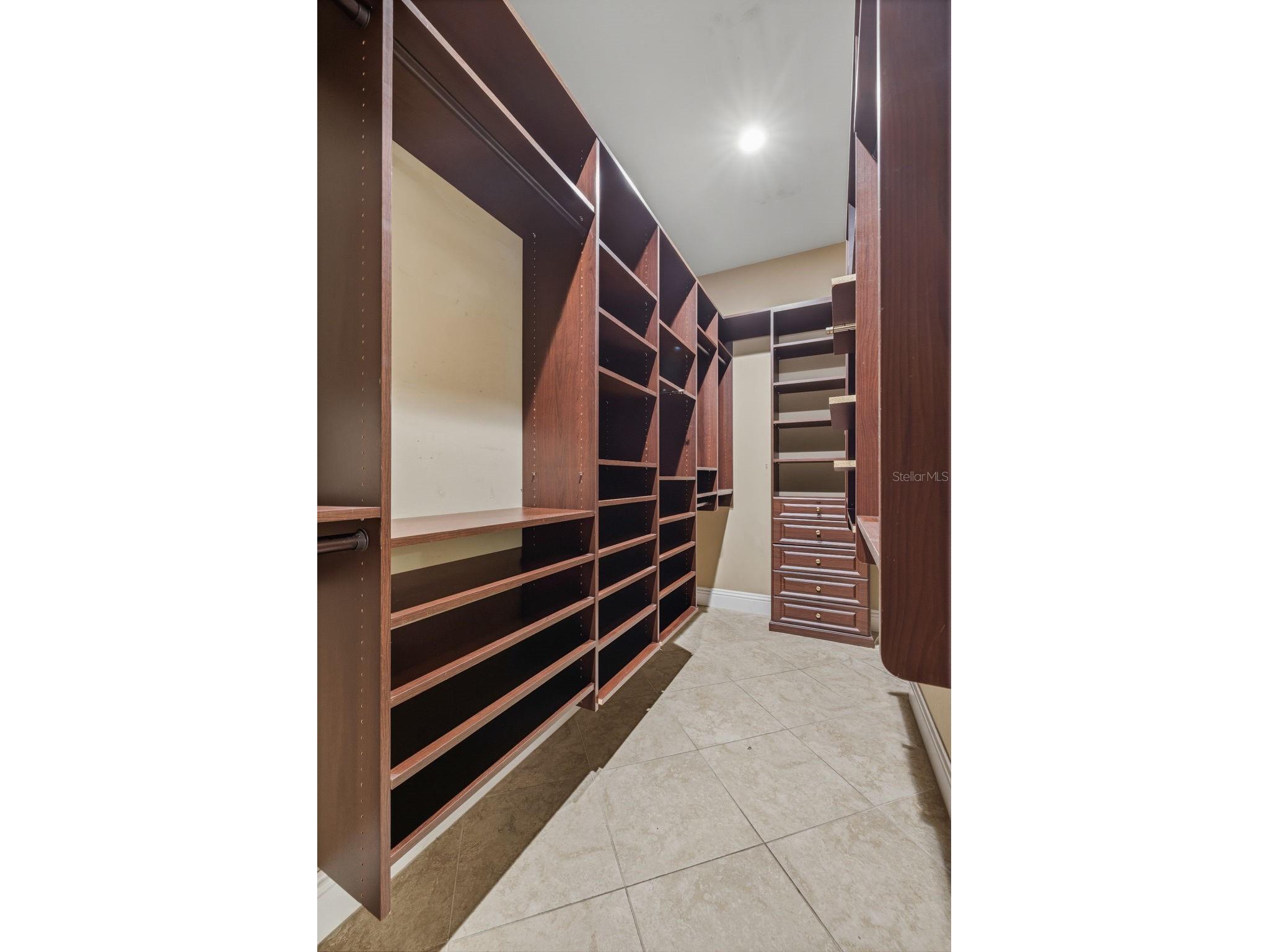 3107 W Fountain Boulevard Tampa FL 33609 TB8507616 image35
