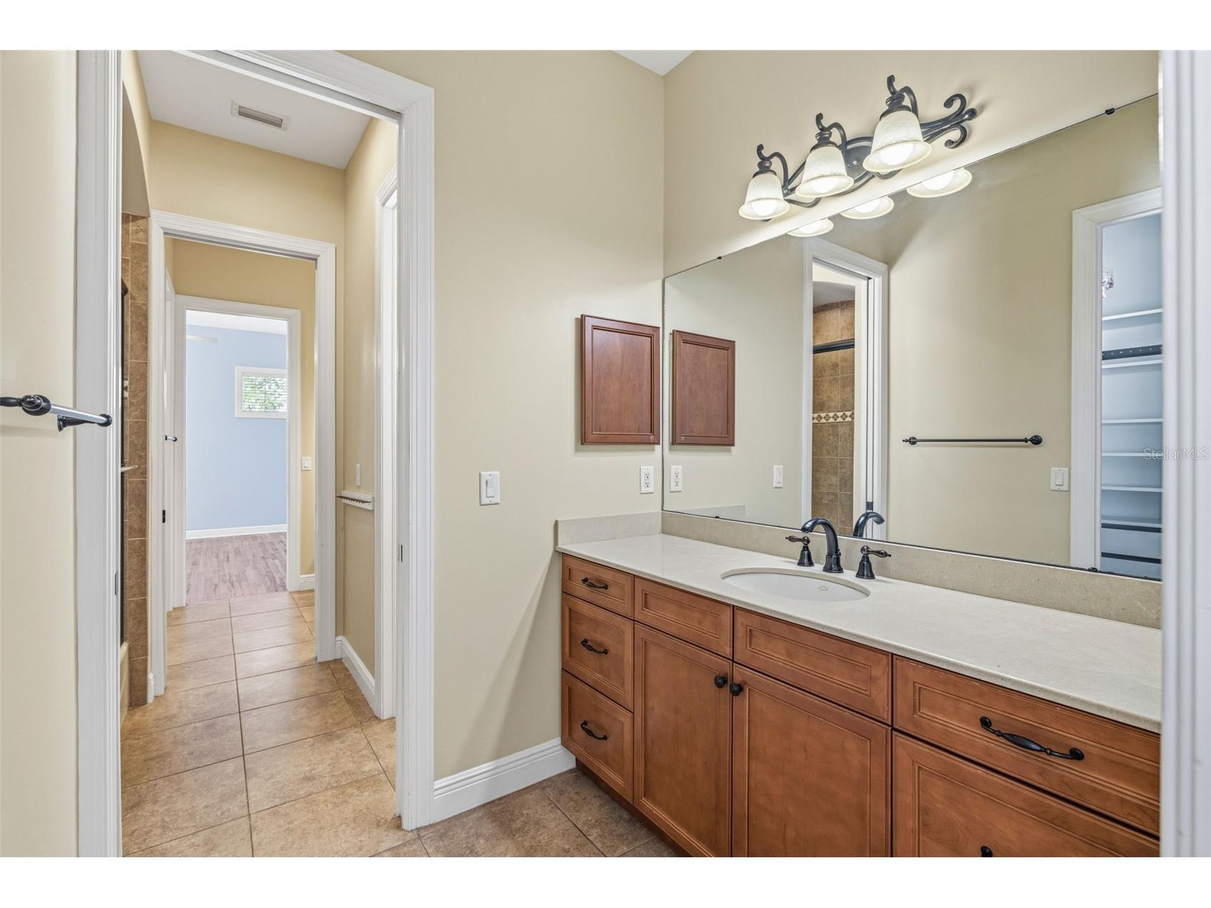 3107 W Fountain Boulevard Tampa FL 33609 TB8507616 image48