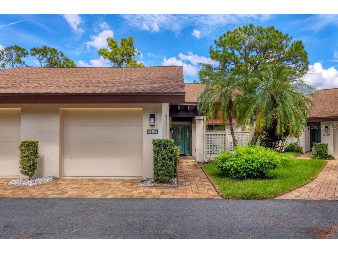 3107 Windrush Bourne Sarasota FL 34235 A4664143 image1