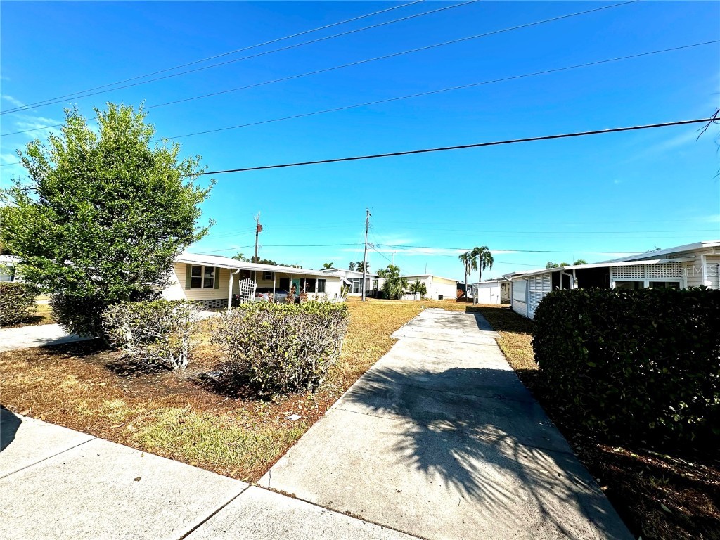 3108 10th Street W Palmetto FL 34221 A4625606 image1
