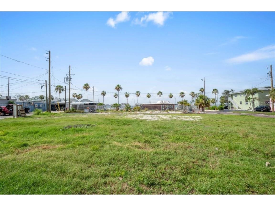 3108 56th Street S Gulfport FL 33707 TB8394059 image15