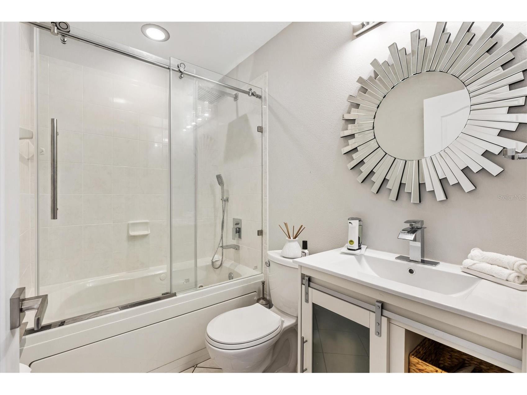 3108 Melville Loop The Villages FL 32162 OM725839 image18