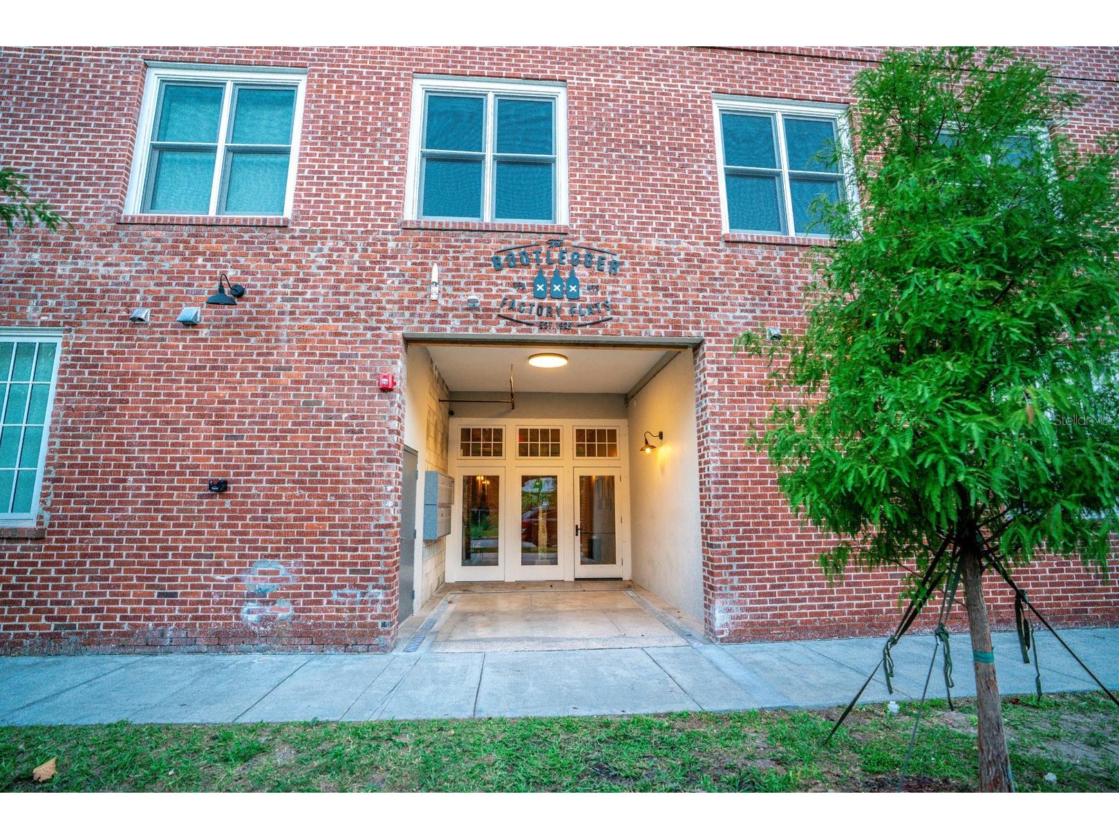 3108 N Jefferson Street #207 Tampa FL 33603 TB8489525 image1