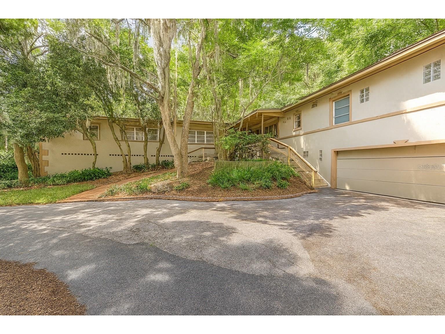 3108 SW 2nd Court Gainesville FL 32601 GC533563 image1