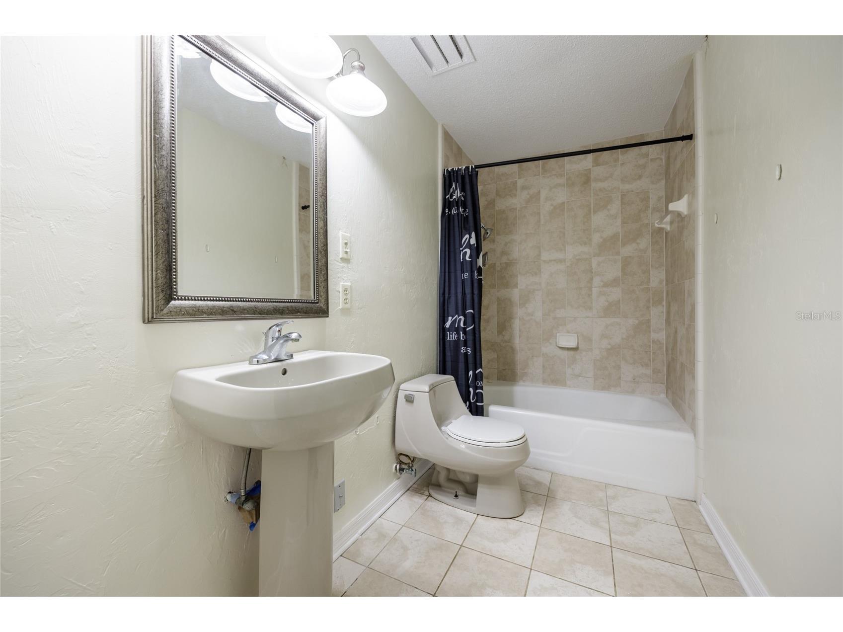 3108 SW 2nd Court Gainesville FL 32601 GC533563 image50