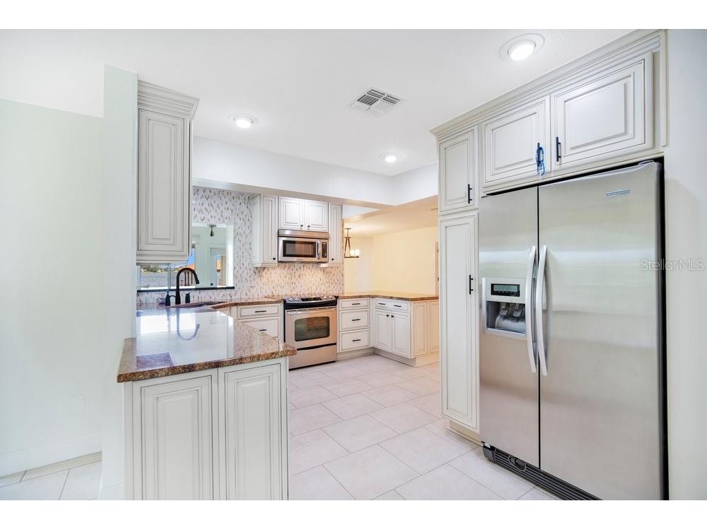 3108 Troy Drive Orlando FL 32806 - LAKE PINELOCH O6404678 image10