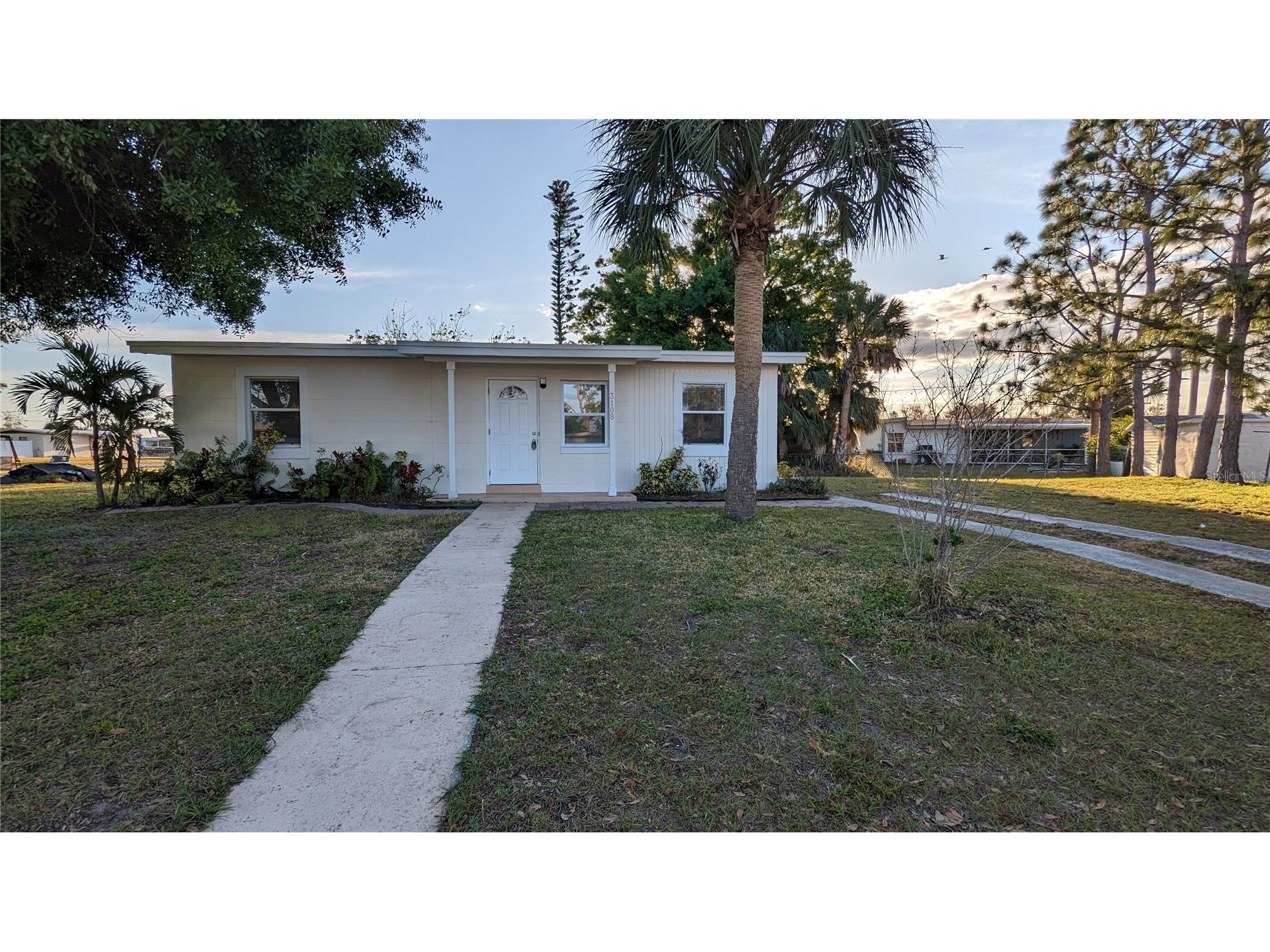 3108 Whiting Lane Port Charlotte FL 33952 C7525389 image1