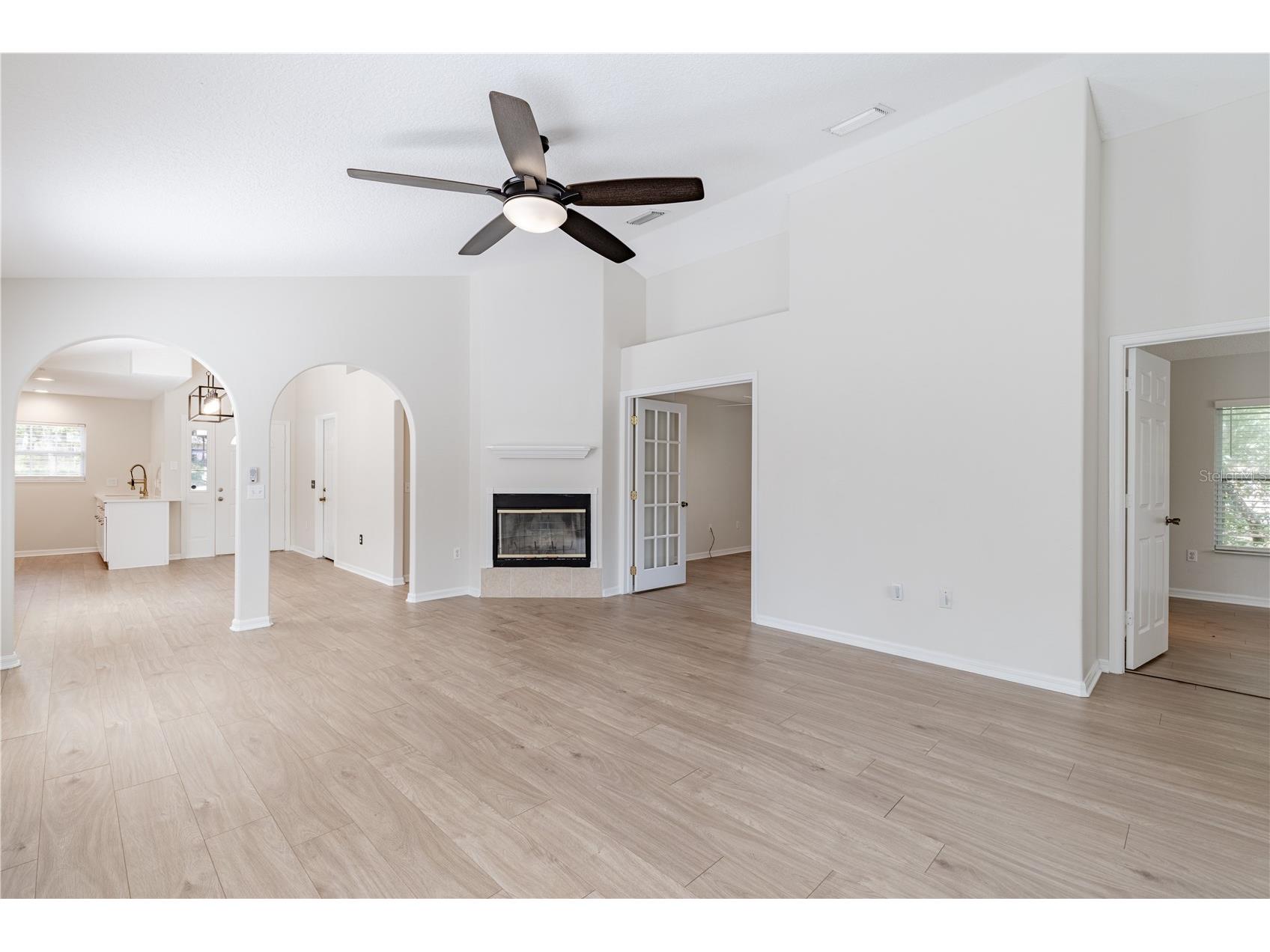 31080 Lochmore Circle Sorrento FL 32776 G5112308 image8