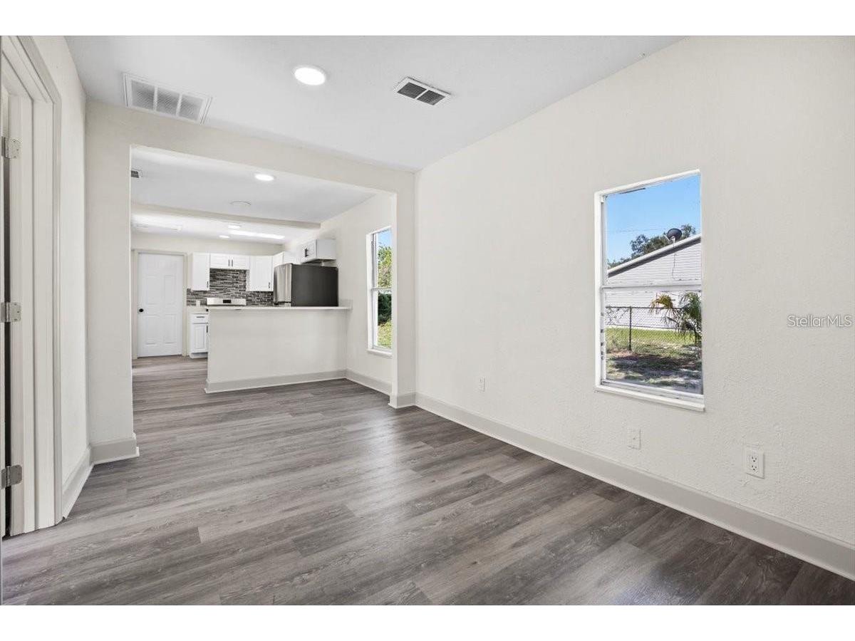 3109 E North Bay Street Tampa FL 33610 TB8477453 image2