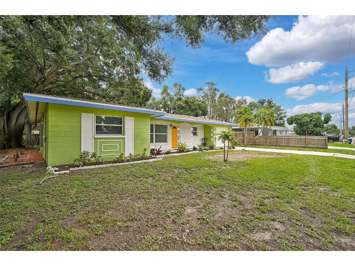 3109 Mcintosh Road Sarasota FL 34232 A4616890 image1
