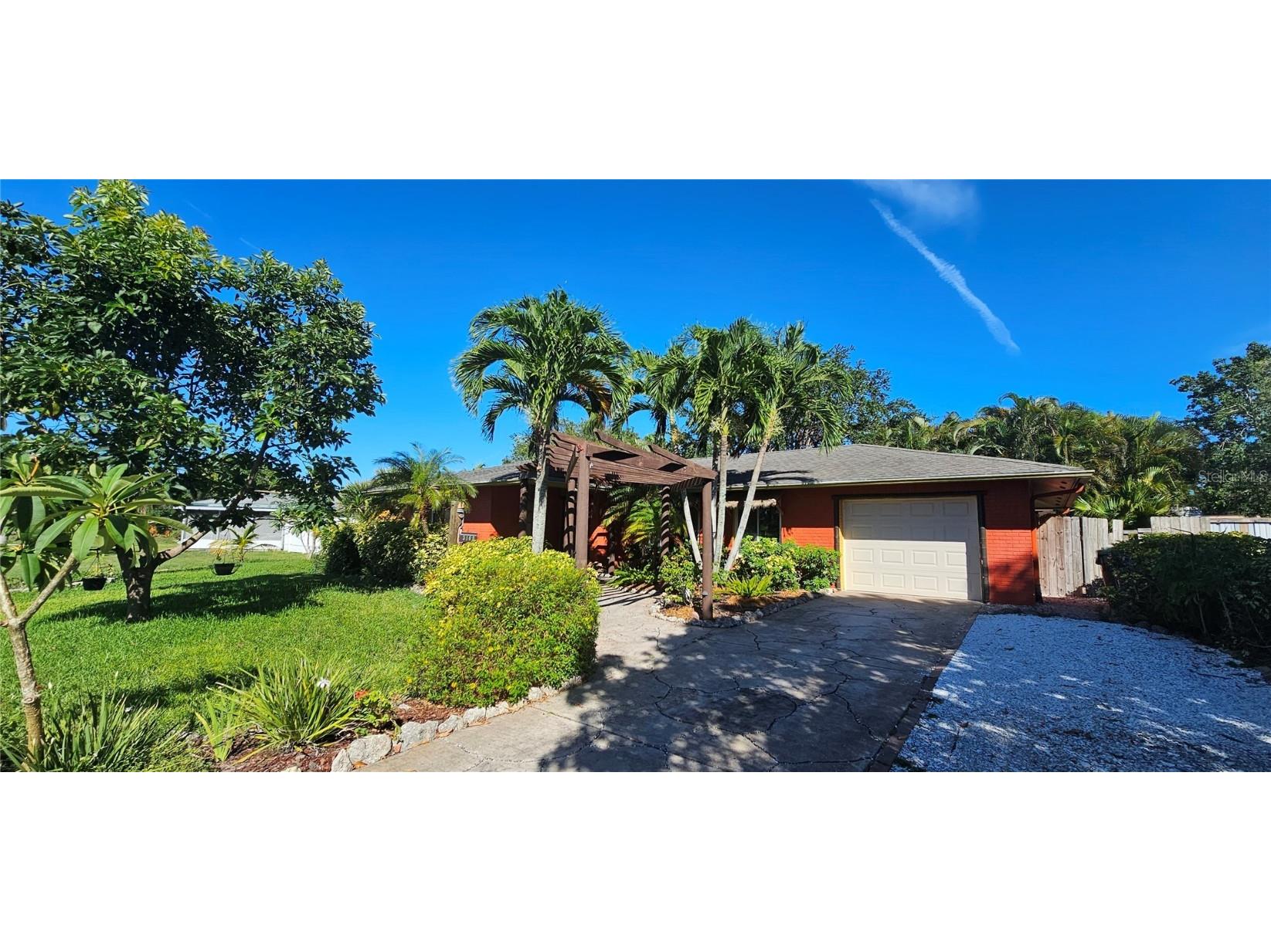 3109 Oxford Drive W Bradenton FL 34205 A4572668 image1