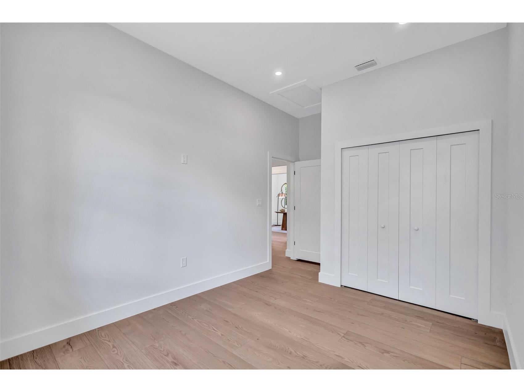3109 Queen Street N Saint Petersburg FL 33713 TB8509613 image32