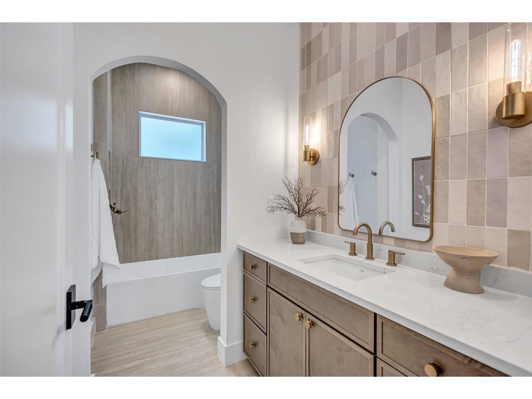 3109 Queen Street N Saint Petersburg FL 33713 TB8509613 image34