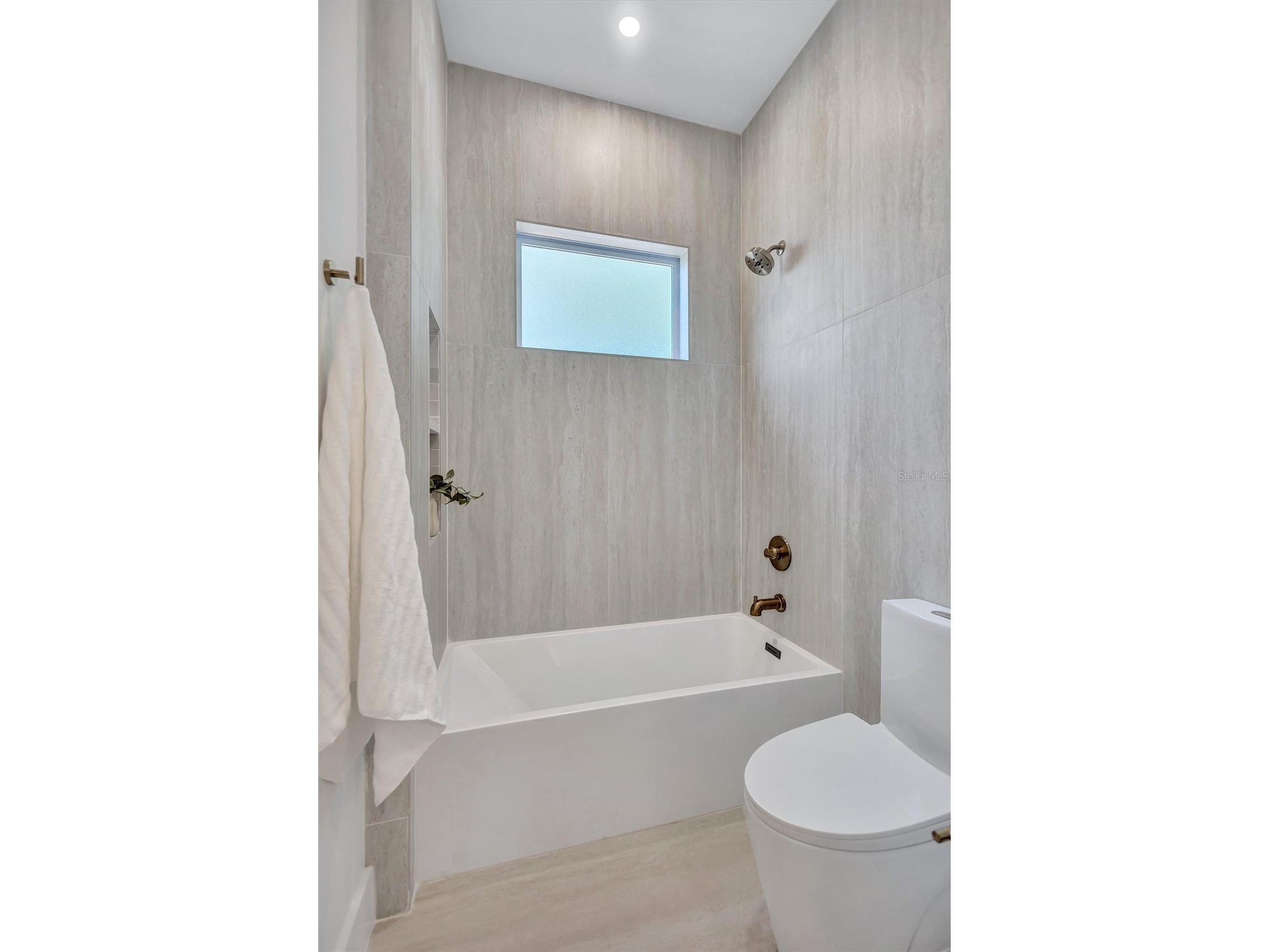 3109 Queen Street N Saint Petersburg FL 33713 TB8509613 image35