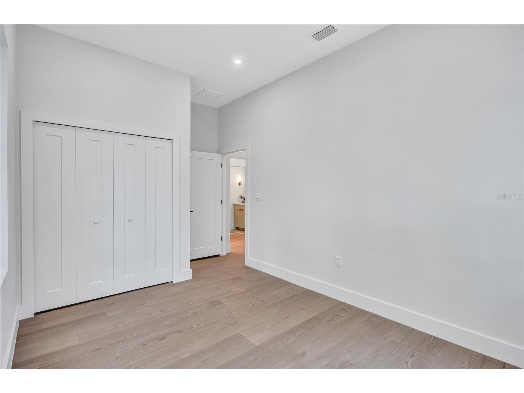 3109 Queen Street N Saint Petersburg FL 33713 TB8509613 image37
