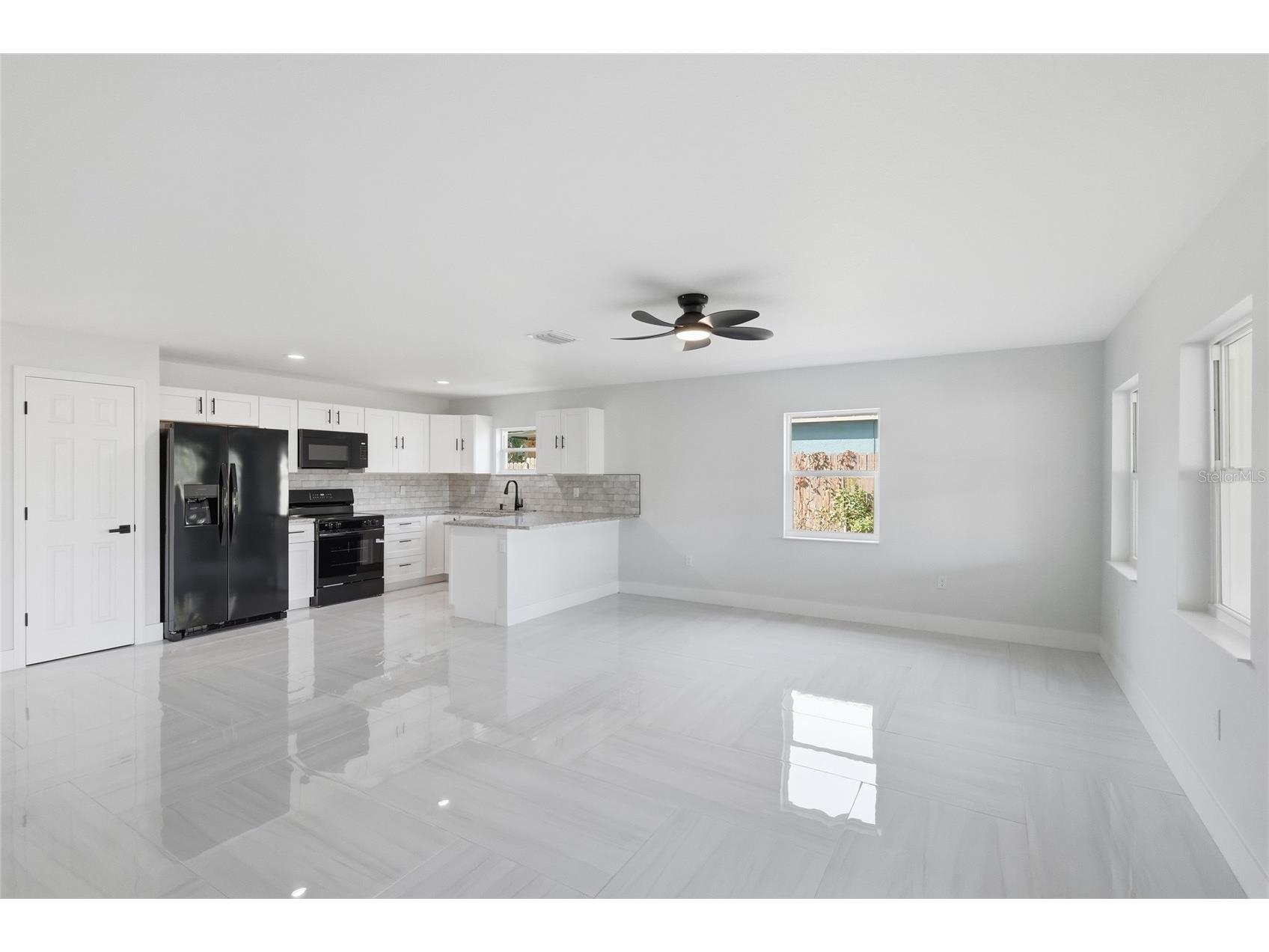 311 12th Street W Palmetto FL 34221 A4664454 image4